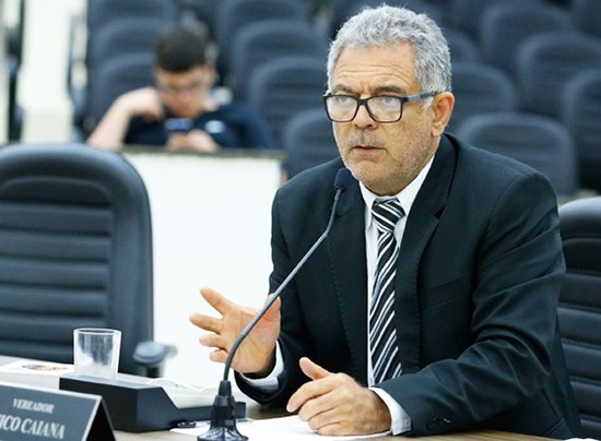 Caiana criticou fiscalização da Prefeitura em último discurso na Câmara