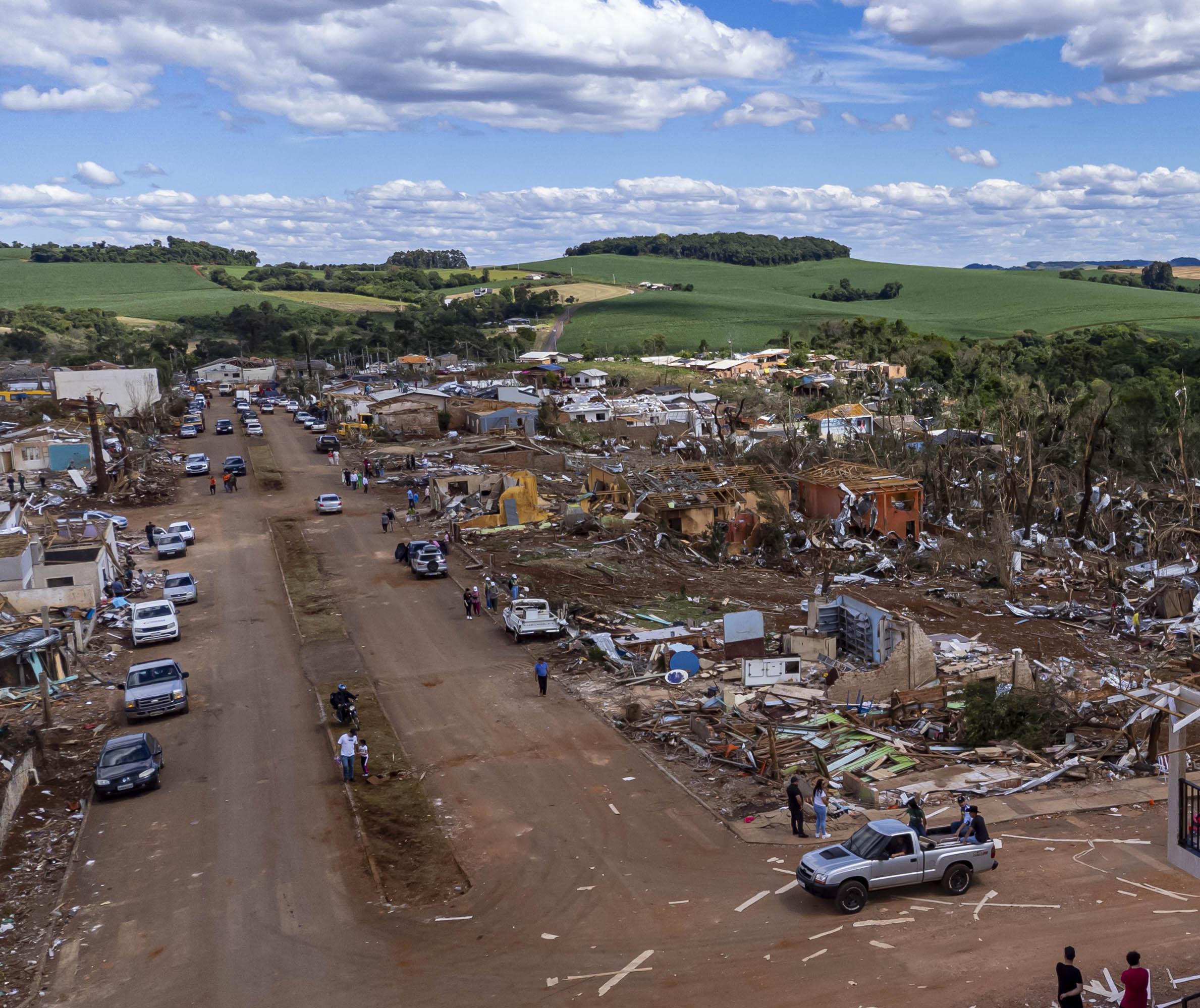 Tornado em Rio Bonito: veja plano de reconstrução da cidade