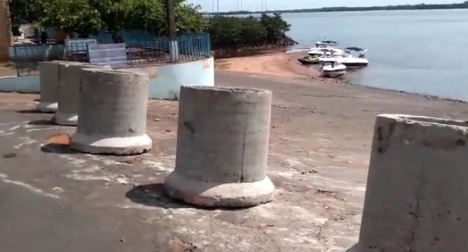 Vídeo divulgado pela Prefeitura de Porto Rico mostra o acesso às rampas náuticas interditado