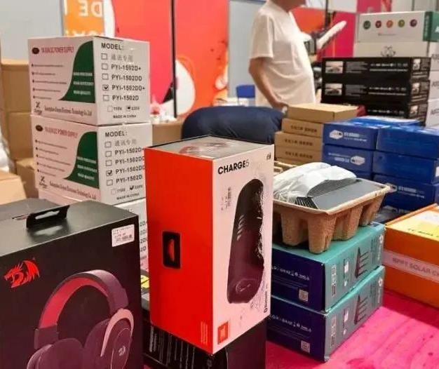 Maringá terá novo bazar com produtos doados pela Receita Federal; veja detalhes