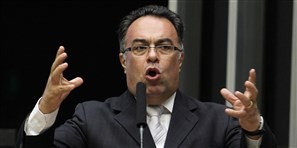 Ex-deputado federal André Vargas é preso em Londrina
