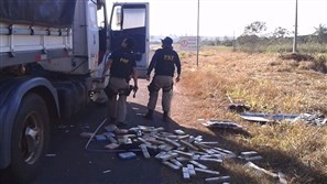 Polícia Rodoviária Federal faz a maior apreensão de cocaína do ano no Paraná