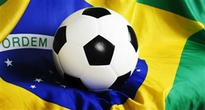 Comerciantes de Maringá decidem se lojas ficam abertas nesse sábado até 18h ou se fecham para o jogo do Brasil