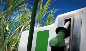 Usinas de etanol têm maior estoque dos últimos 10 anos e comemoram medidas que aumentam o consumo do combustível