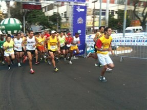 Maratona de Revezamento Pare de Fumar Correndo tem início em Maringá