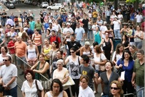 30 mil pessoas devem sair às ruas nesse fim de semana em Maringá