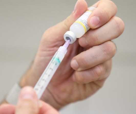 Média de vacinação contra a gripe caiu em Maringá