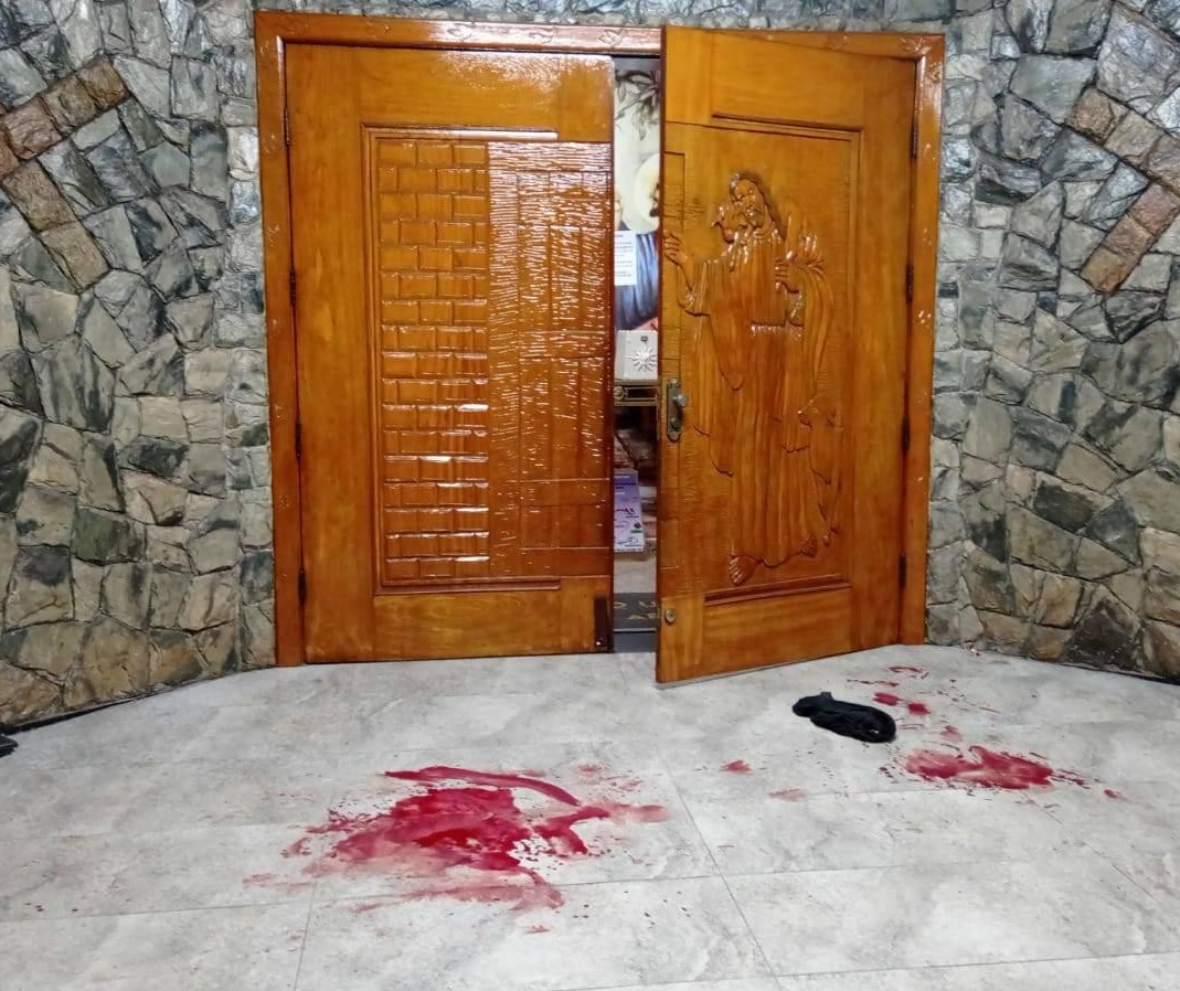 Homem é agredido na porta de igreja em Maringá, diz paróquia