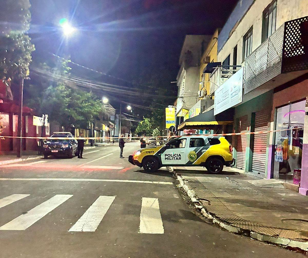 Caminhoneiro é executado a tiros em lanchonete de Mandaguaçu