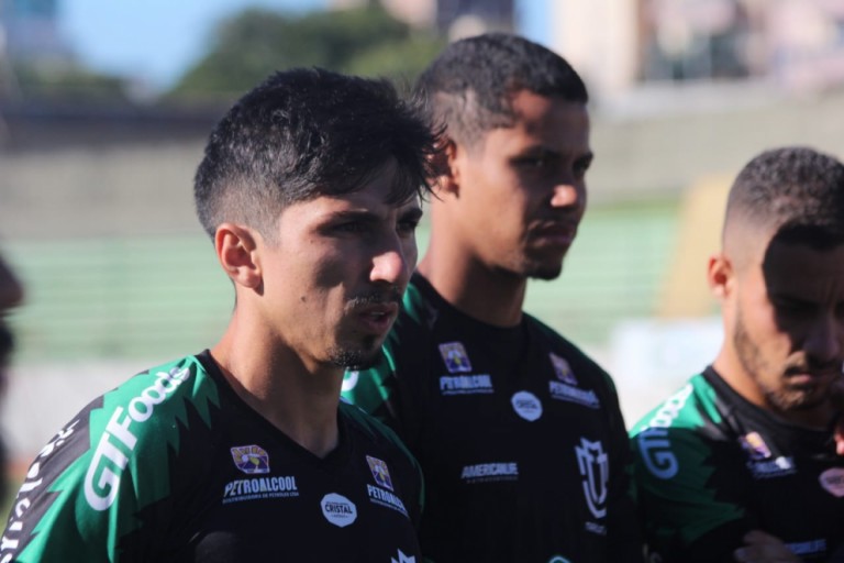 Em jogo antecipado, Maringá recebe o FC Cascavel nesta quinta-feira (29), no Willie Davids