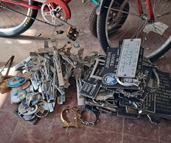 Cemitério de cidade da região de Maringá é alvo de furtos e atos de vandalismo