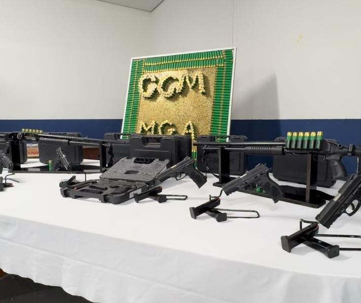 Guarda Municipal de Maringá recebe armas e uniformes novos