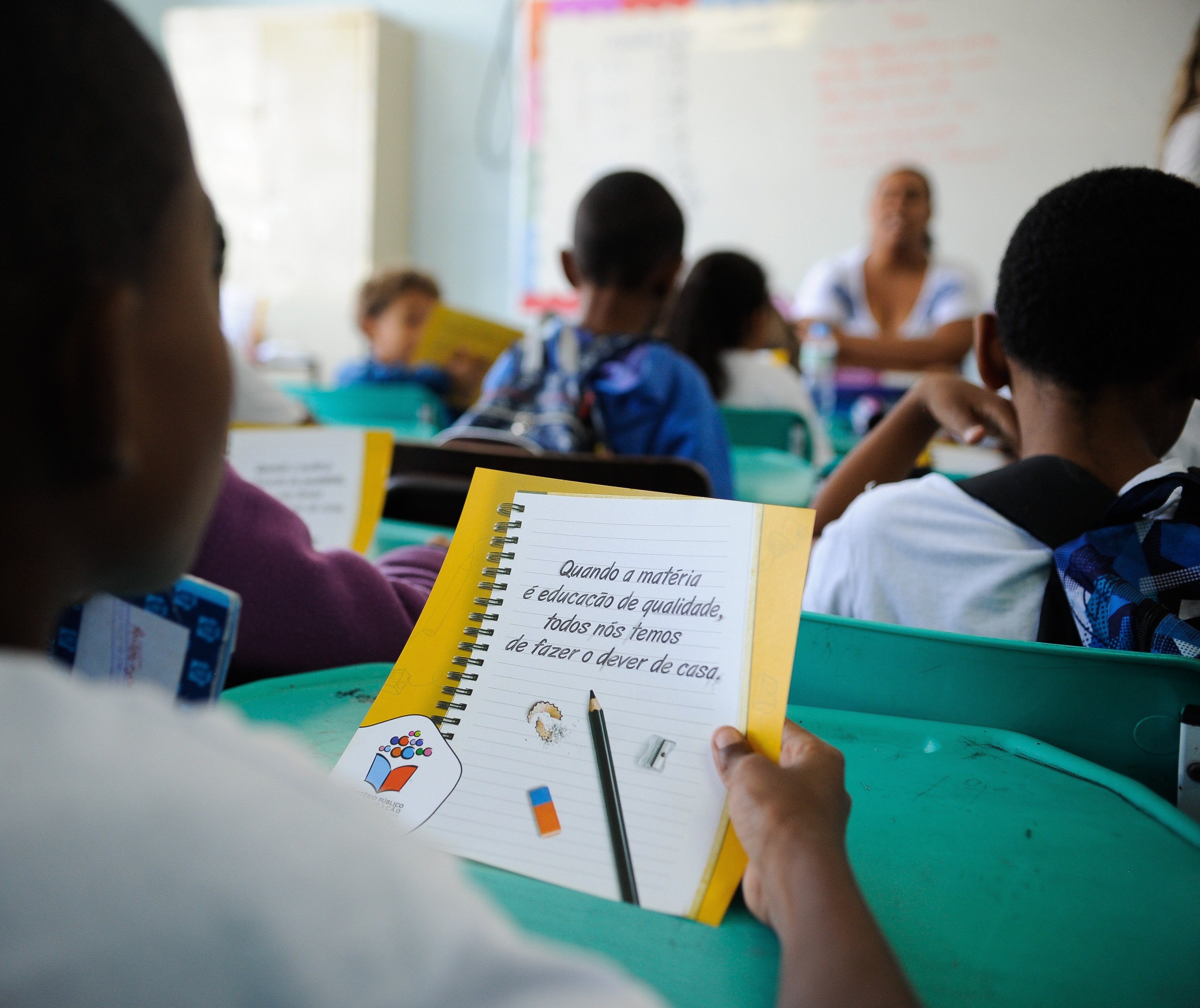 IBGE aponta que 2 milhões de crianças não foram alfabetizadas durante a pandemia