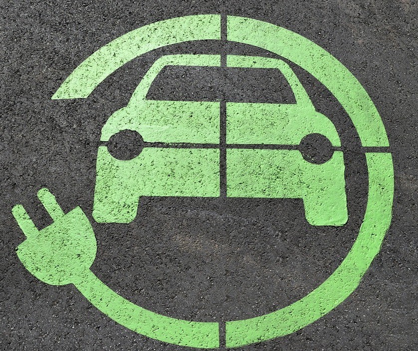 Usuários de carros de empresa devolvem energia à concessionária