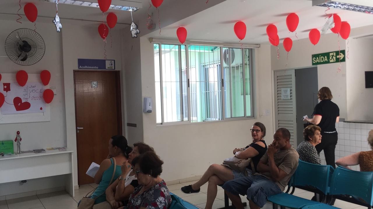 Mutirão de vacinas começou nesta segunda-feira (17)