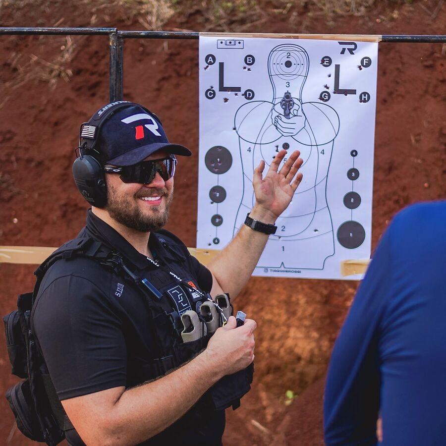 ‘Não foi uma decisão fácil’, diz jovem de Maringá que vai para a guerra defender a Ucrânia