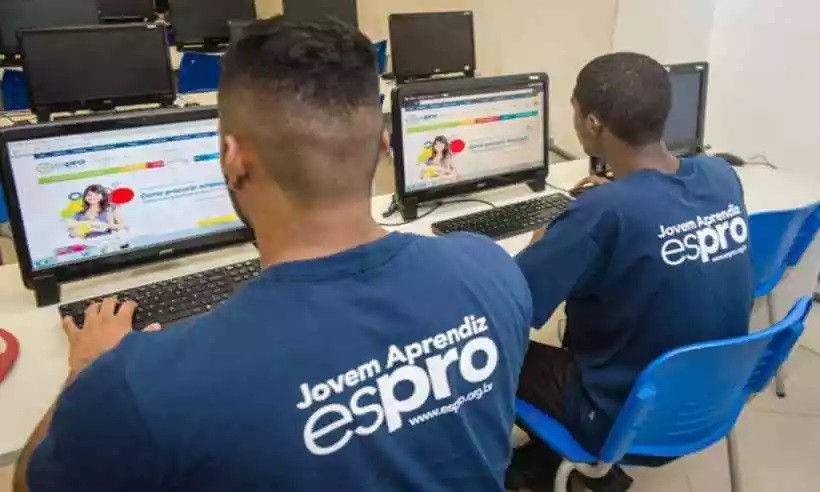 Espro oferece tem 3.700 vagas de estágio e aprendiz no Paraná