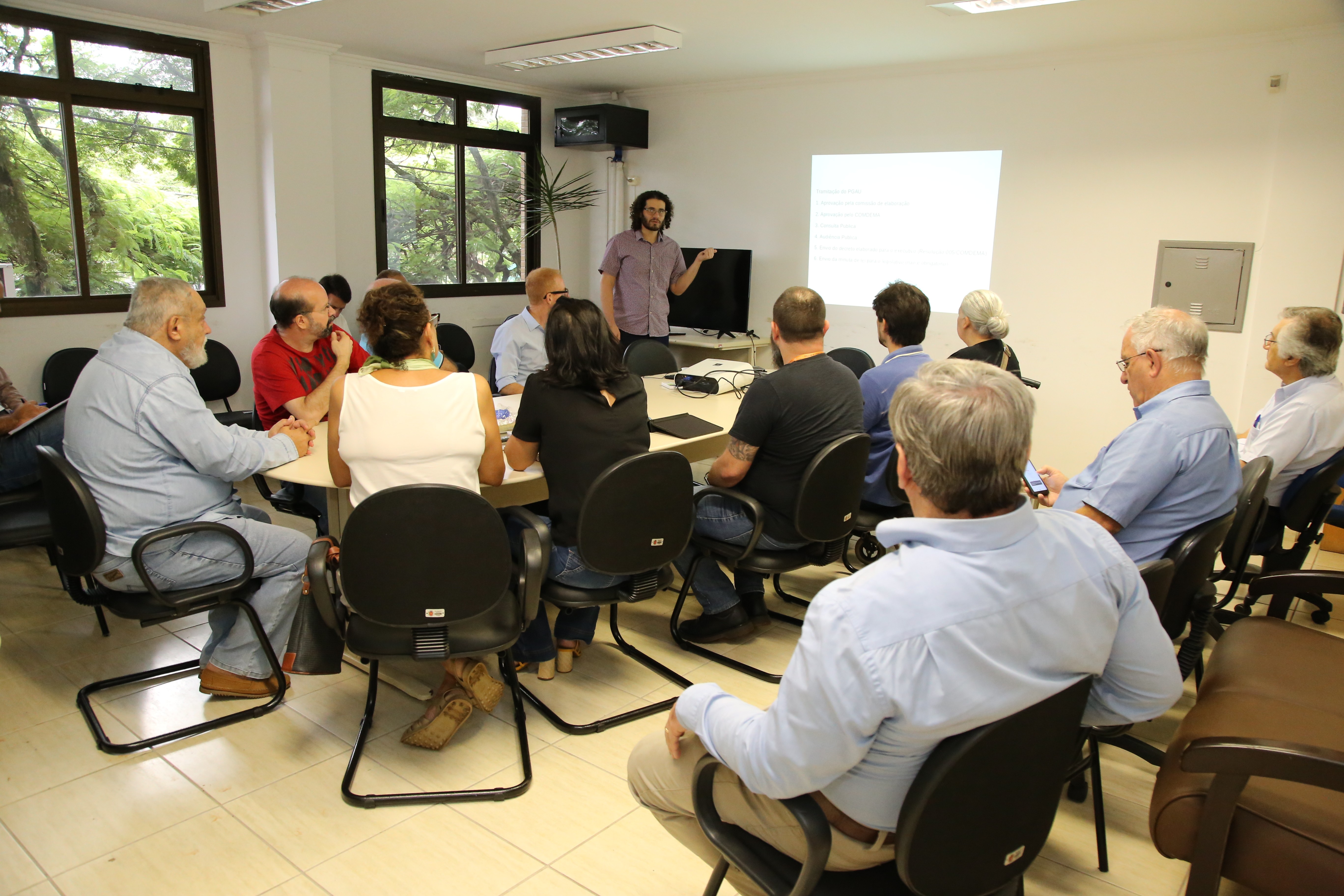 Plano de Arborização passa por comissão e agora segue para o Comdema