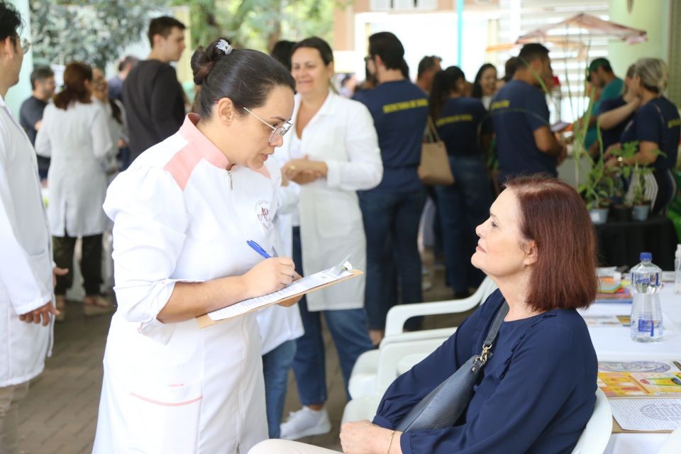 Maringá terá Dia D de vacinação nas 34 UBSs no sábado (22)