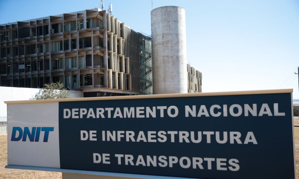 Operação Rolo Compressor investiga fraudes em obras públicas