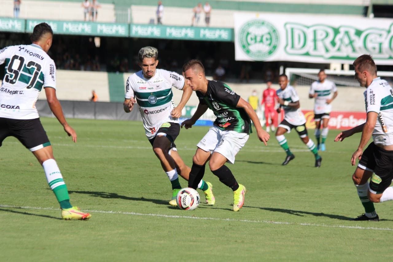 Maringá FC perde para o Coritiba e termina a primeira fase na 4ª posição do Paranaense