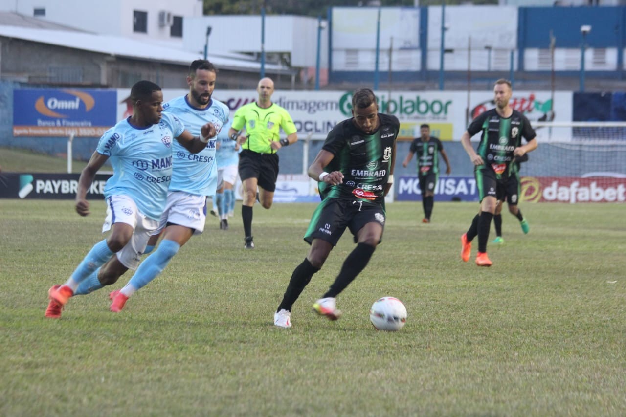 Fora de casa, Maringá FC vence o União e se classifica para as quartas de final