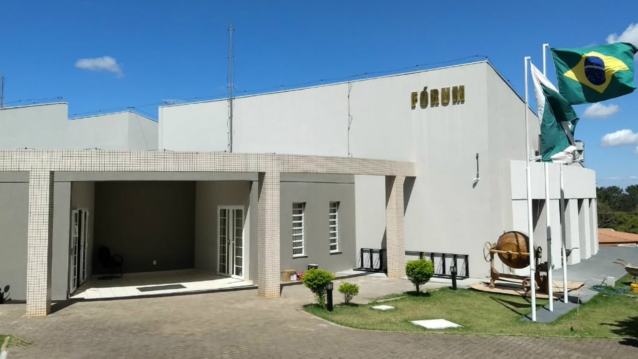 MP denuncia três professoras de Astorga por tortura