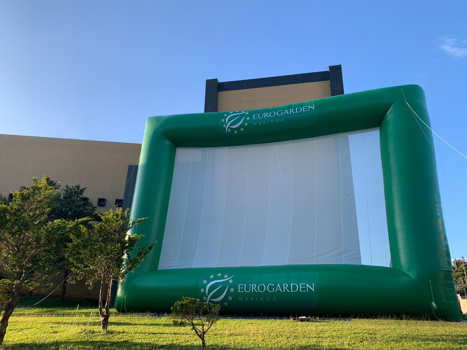 Com novo projetor, “Cinema a Céu Aberto” realiza exibição nessa quarta-feira (18)