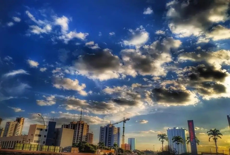 Massa de ar polar derruba temperaturas e Maringá amanhece com 4,8°C