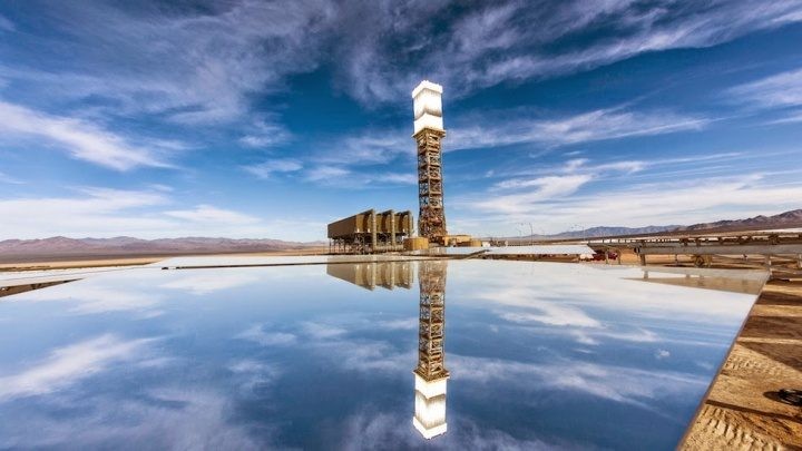 Sol na Caixa: bateria solar é capaz de abastecer uma pequena cidade