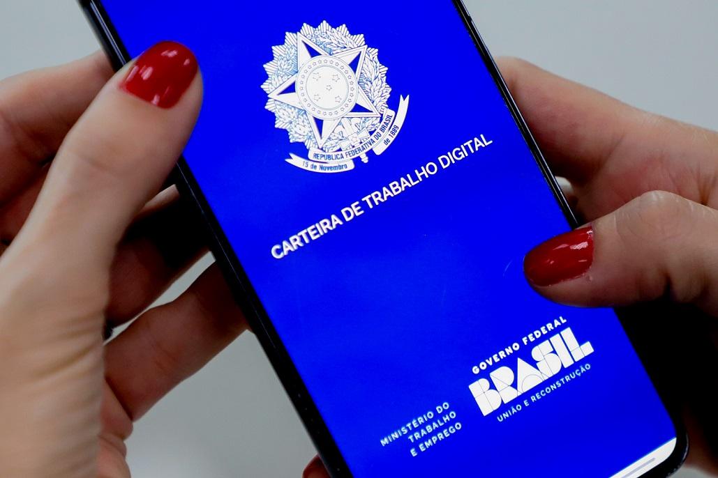 Confira as vagas abertas na Agência do Trabalhador de Maringá