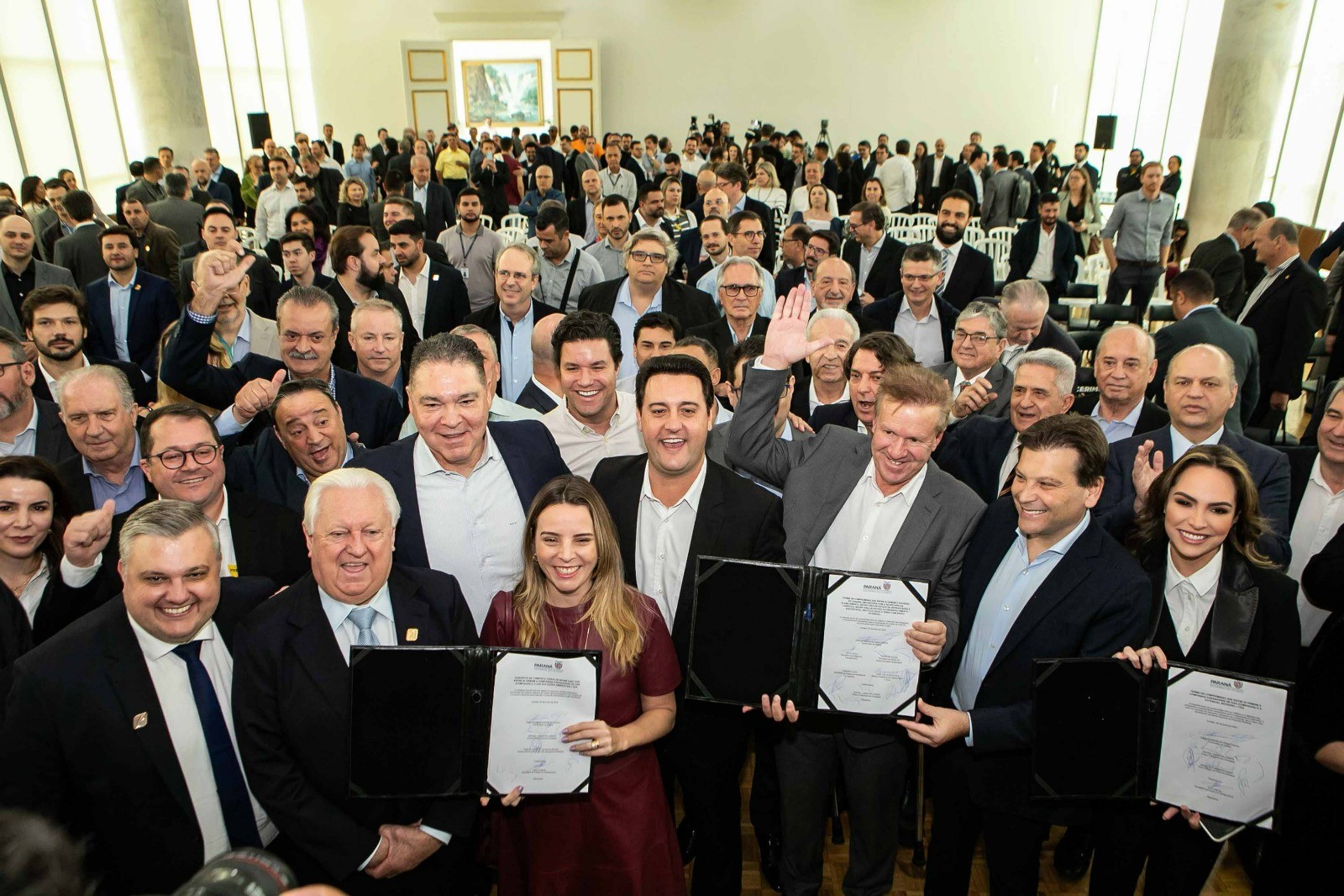 Gasoduto entre Londrina e Maringá é confirmado em anúncio de investimentos