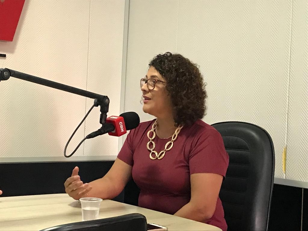 Felicidade não existe