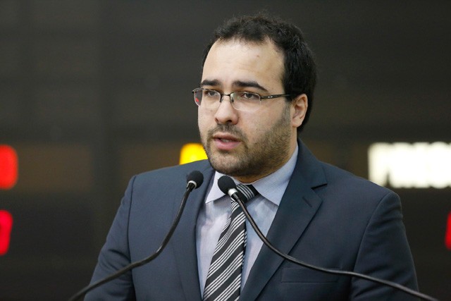 Vereador aponta falta de participação de outros parlamentares para debater LDO de Maringá