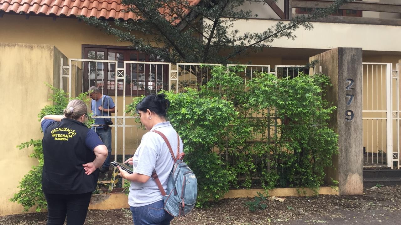 Casa na Zona 7 é vistoriada por conta da dengue