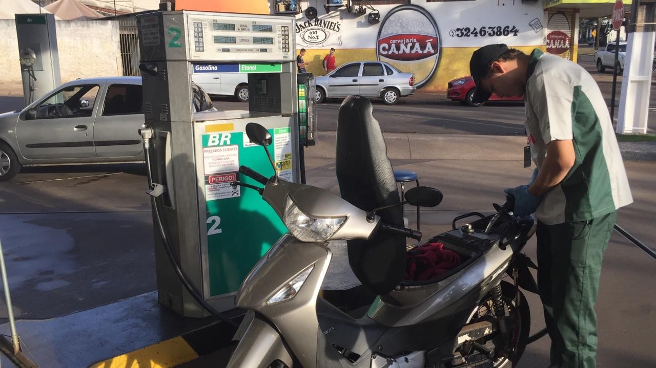 Maringá tem gasolina mais cara do Paraná, aponta pesquisa da ANP