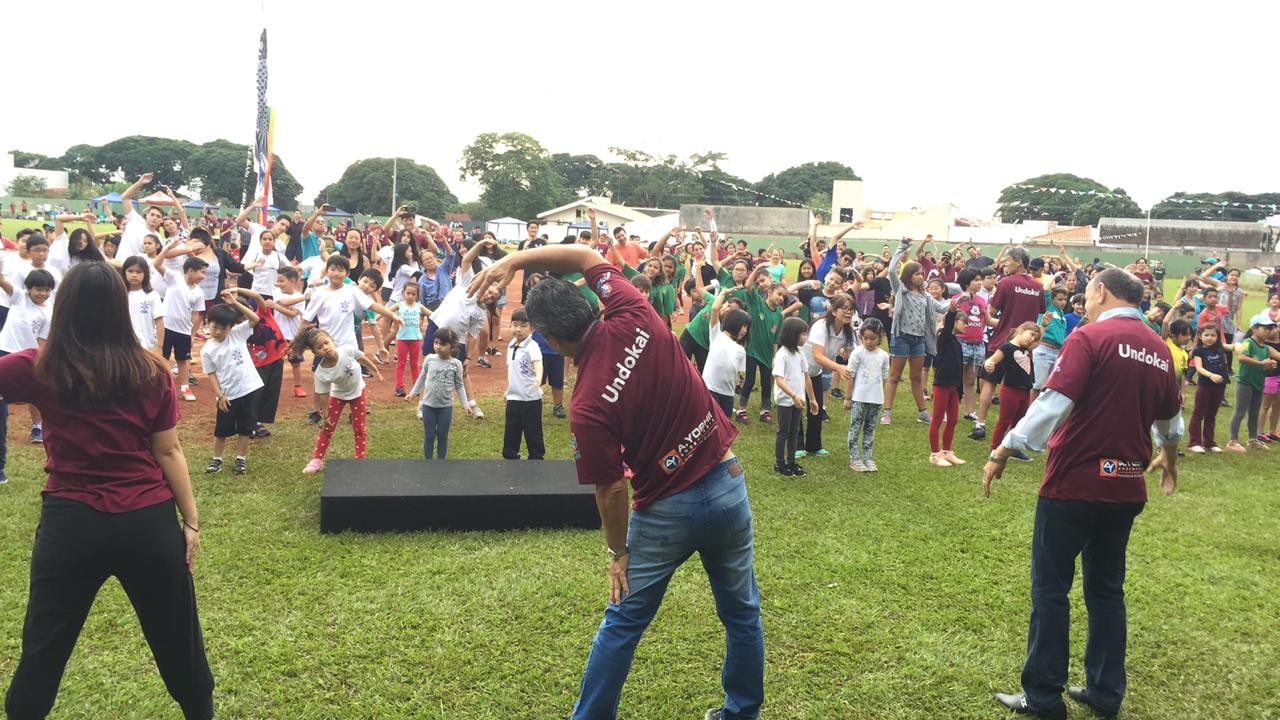 Gincana poliesportiva marca Dia do Trabalho na comunidade japonesa