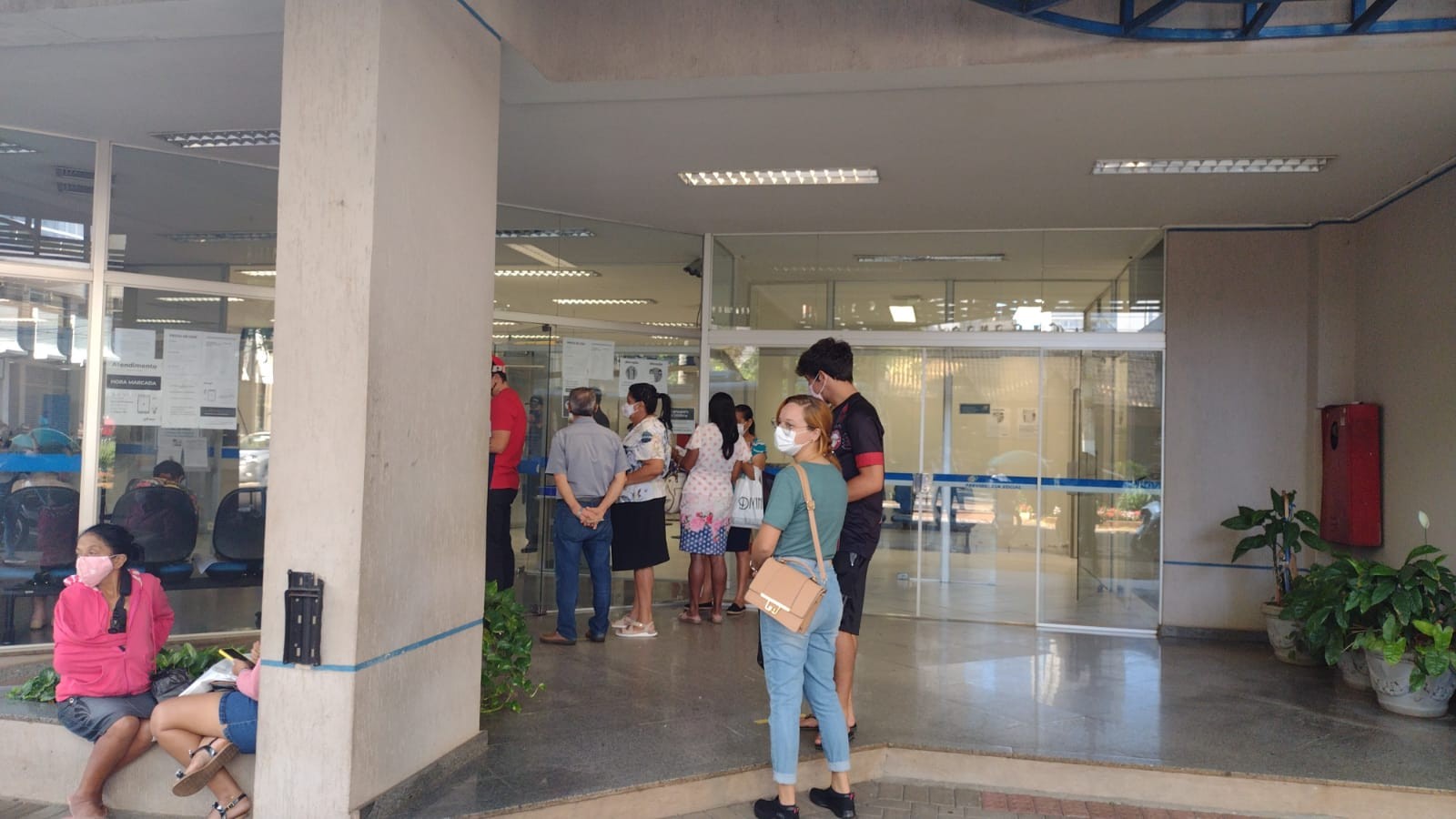 Médicos peritos do INSS em Maringá estão em greve