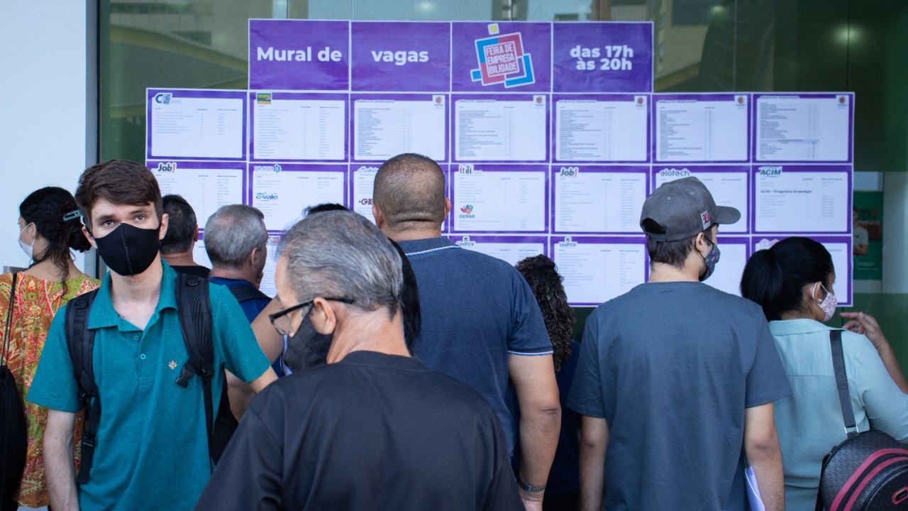 UniCV realiza 5ª Feira de Empregabilidade