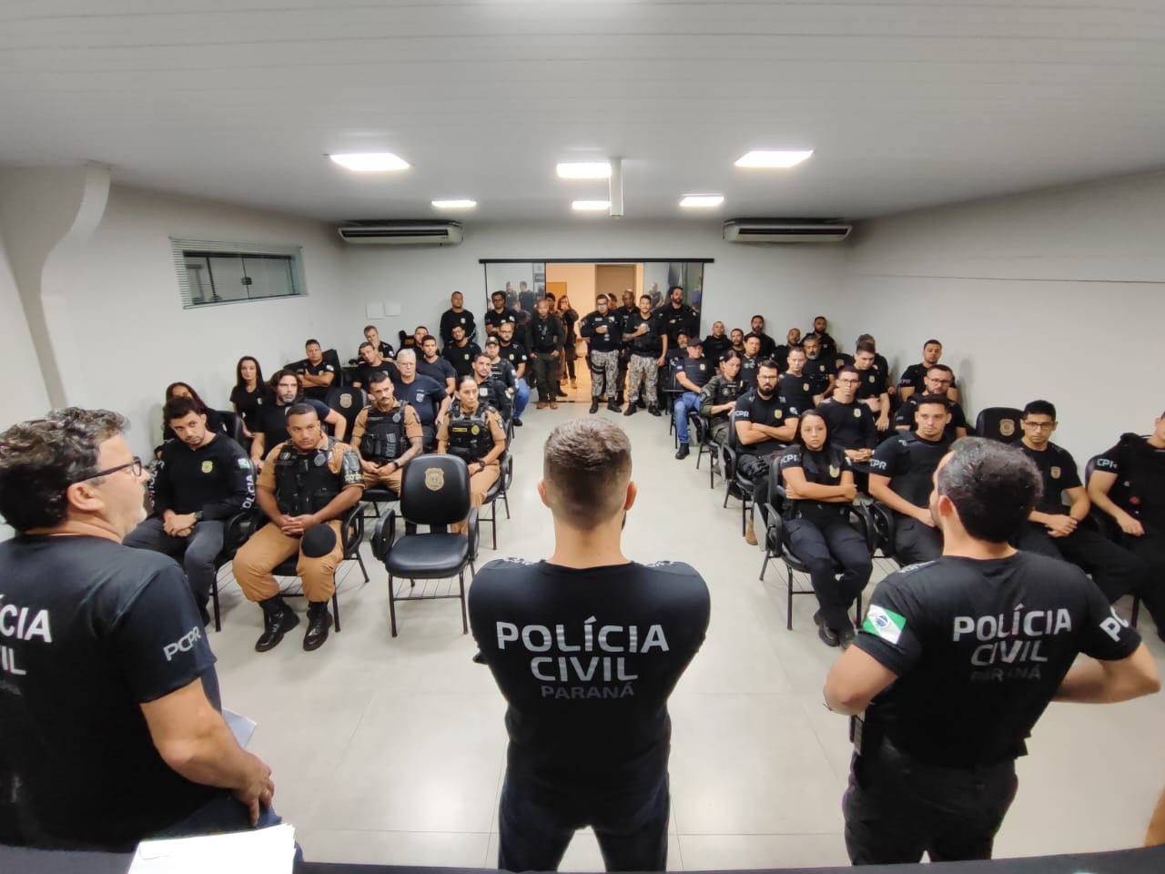 Com apoio da Força Nacional, policiais cumprem 11 mandados em Mariluz