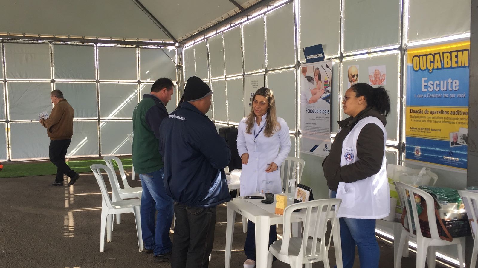 Evento para caminhoneiros orienta sobre saúde