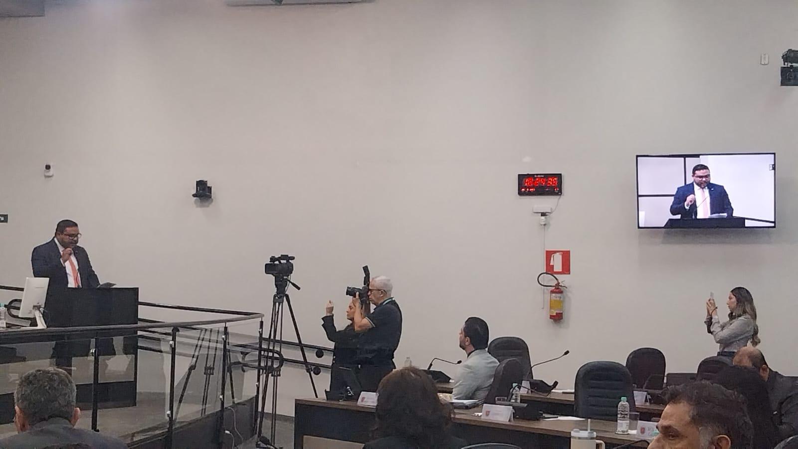 OAB acompanha votação de projeto da “persona non grata”