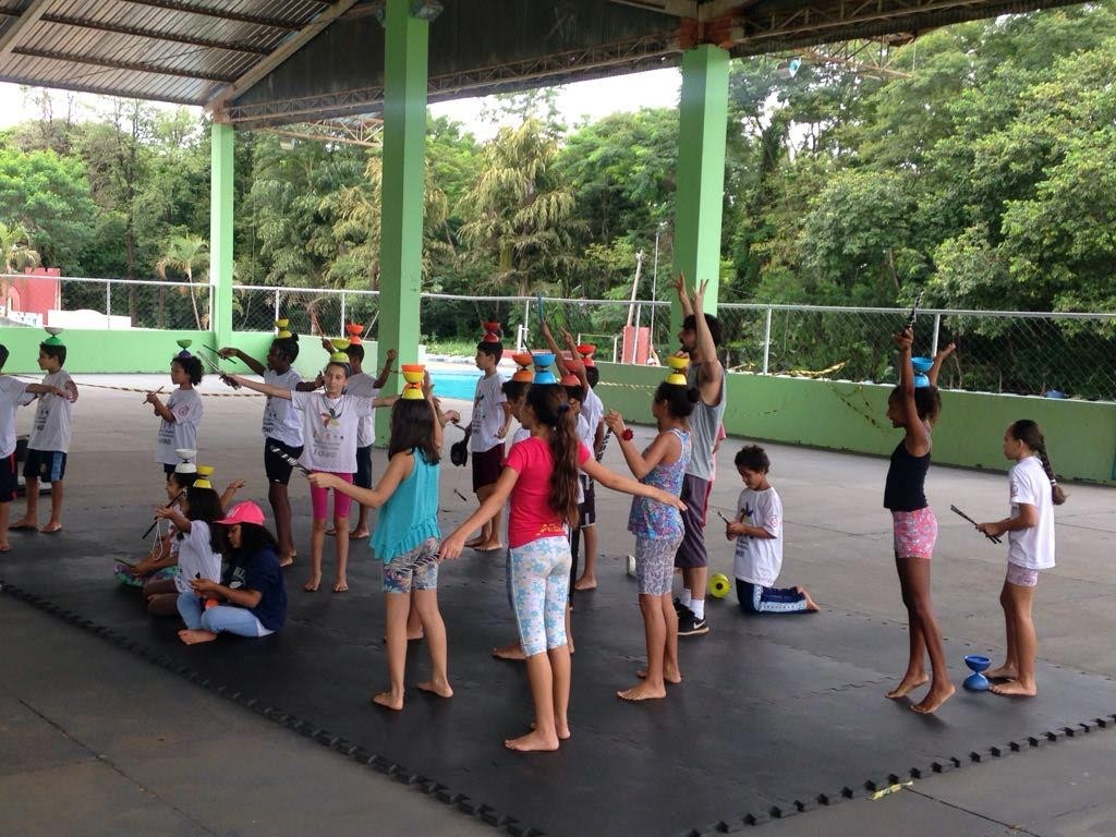 No Dia do Circo, conheça o projeto Circo Social de Sarandi