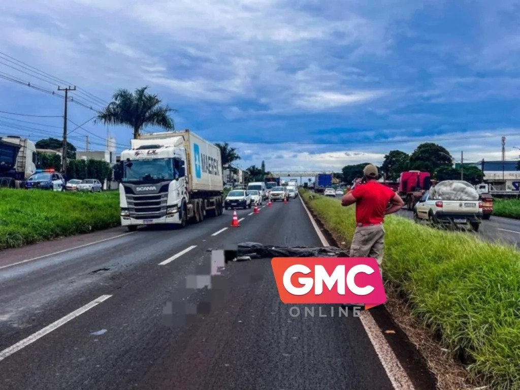 Homem morre após ser atropelado por carreta na BR-376, em Sarandi