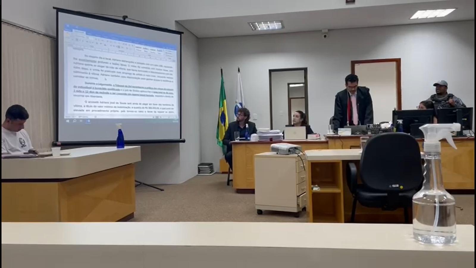 Homem que violentou e matou enteada é condenado a 66 anos de prisão