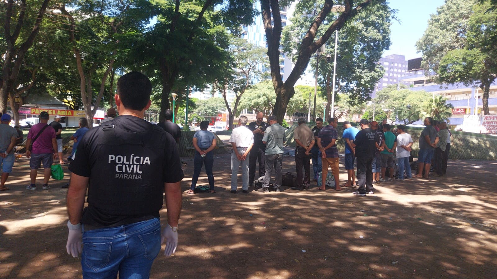 Operação integrada combate tráfico de drogas na Praça Raposo Tavares