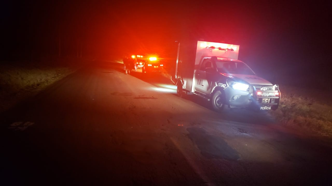 Pedestre morre após ser atropelado na PR-576, em Santa Mônica