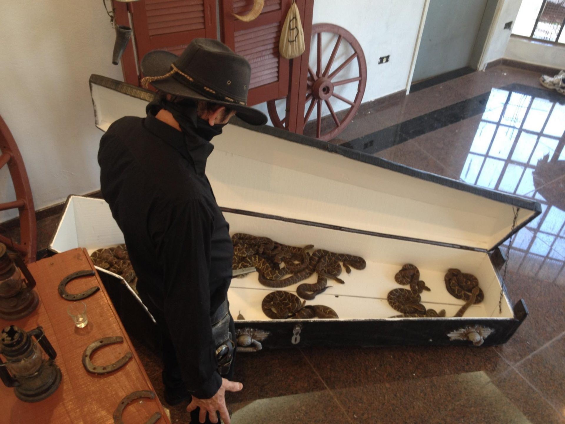 A história de Dirley, o ‘caçador de cobras’ da região de Maringá