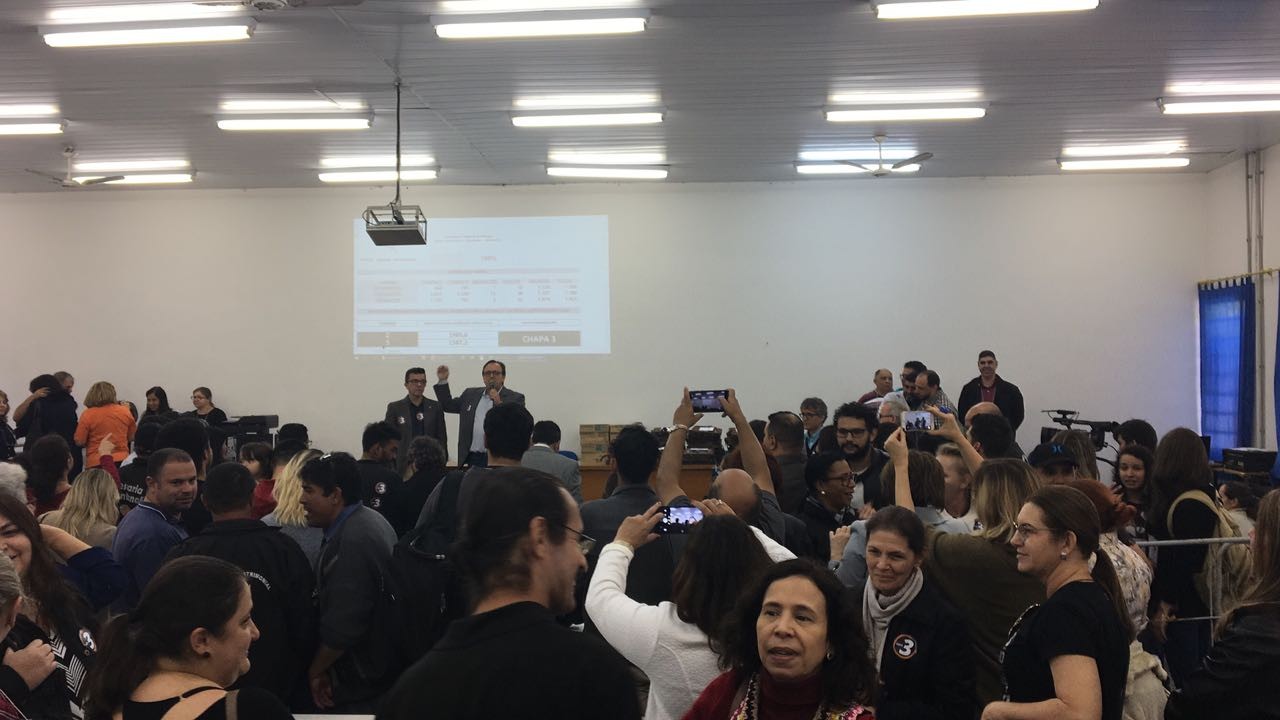 Julio Damasceno é eleito novo reitor