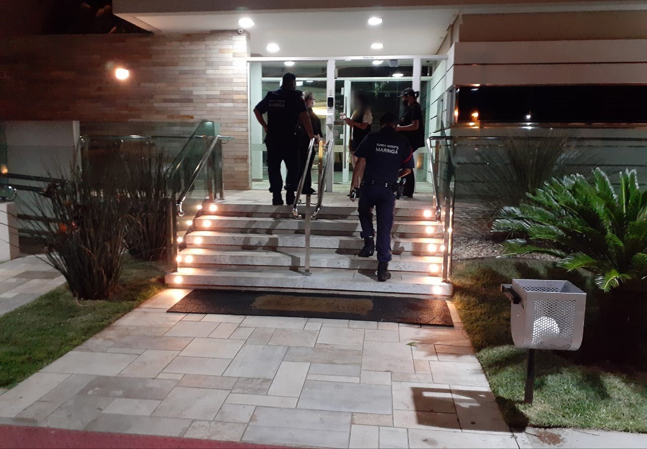 Fiscalização recebe denúncias, e faz vistorias em bares e condomínios